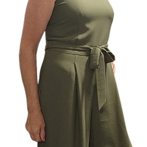 Banana Republic Cropped Wide-Leg Jumpsuit, olive green, size 10 - Picture 2 of 14